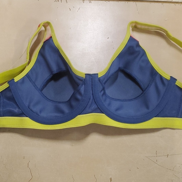 Freya High impact sports bra - Picture 2 of 3